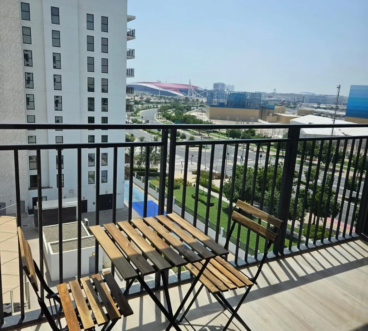 1Br Apartment In Yas Island Close To Theme Parks And Formula 1 contacts